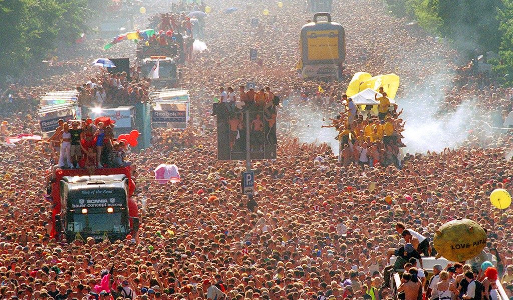 love-parade-berlin-1999-07-10