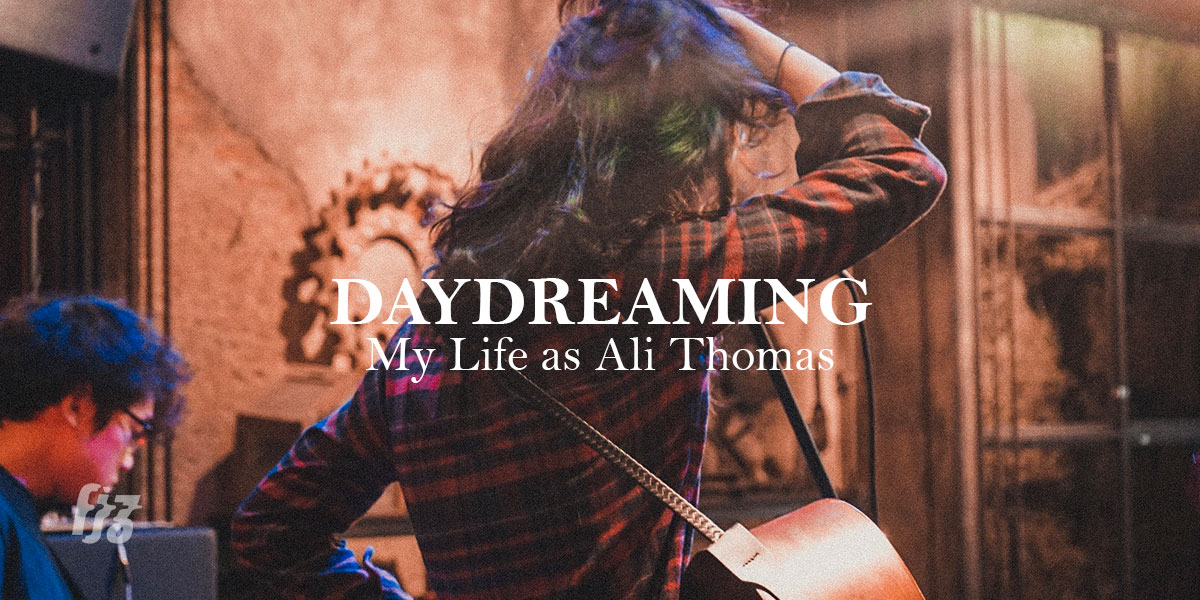การเดินทางในบทต่อไปของ My Life as Ali Thomas กับชิงเกิ้ลใหม่ Daydreaming